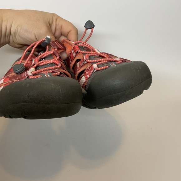 Keen Newport H2 Women's Size 9 Red Hiking Waterproof Slingback Sandal Casual GUC - Picture 9 of 15
